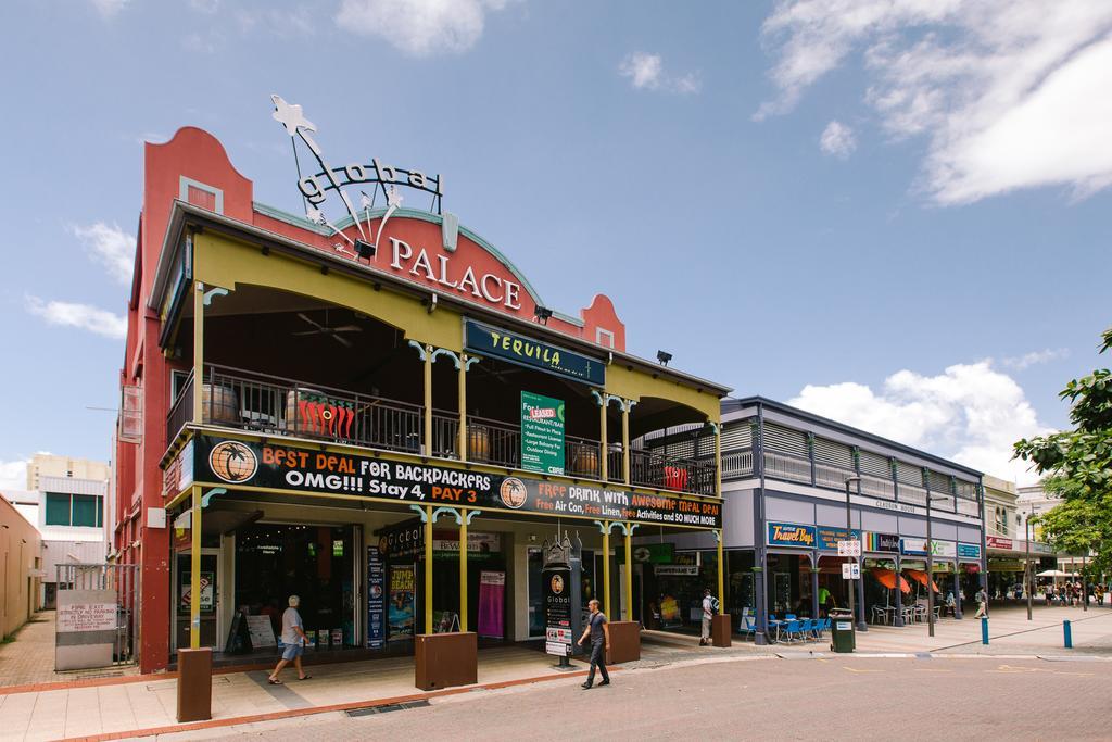 Global Backpackers Cairns Central Exterior photo